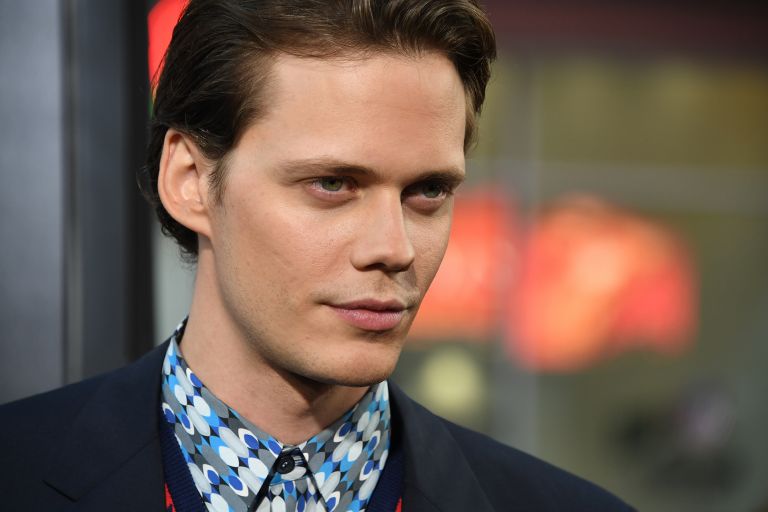 Bill Skarsgard ("Ça"), à l’affiche du drame "Gilded Rage" We Love Cinema